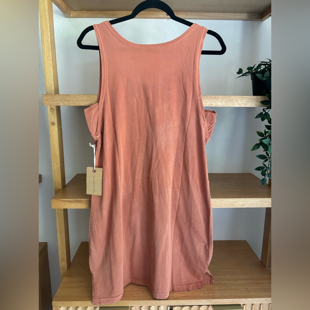 Sleeveless Rust T-Shirt Dress - Picture 4 of 11